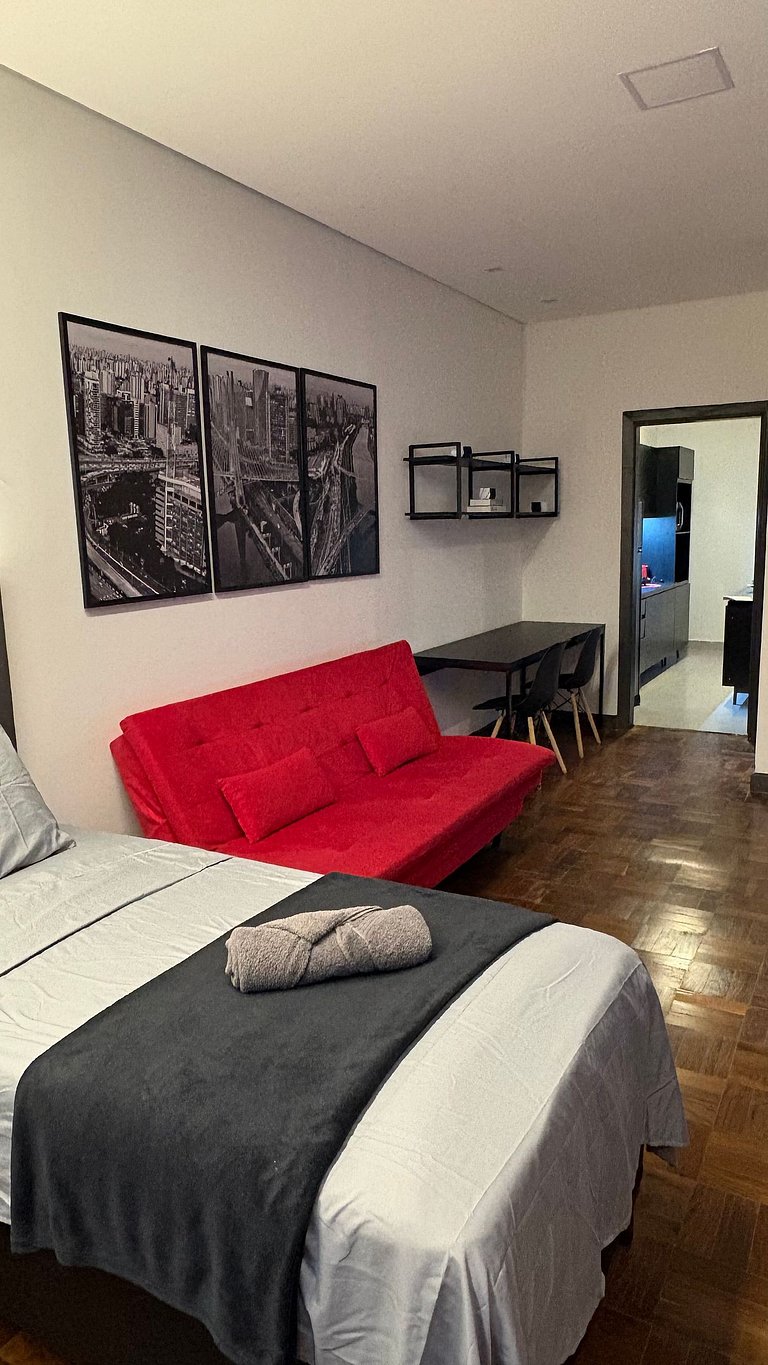 Apartamento confortável e bem localizado
