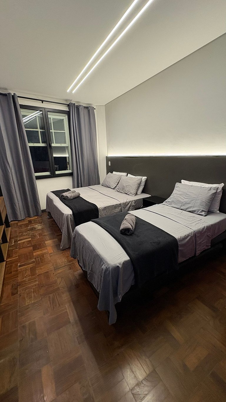 Apartamento confortável e bem localizado